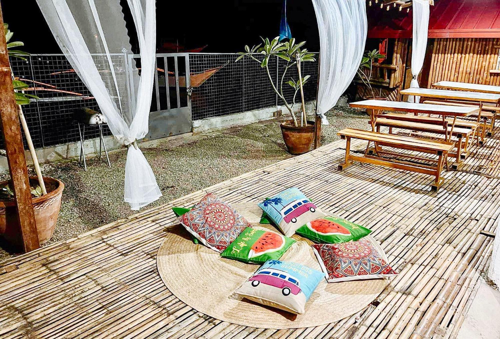 The Lavana Villa Del Matabungkay By Reddoorz Lian Exterior foto